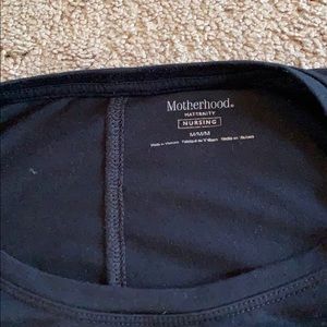 Motherhood nursing top, gently used